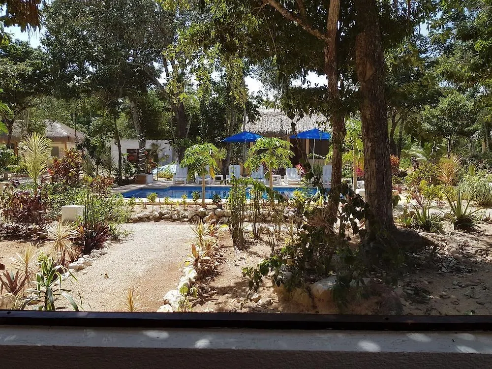Maya Eco Village Akumal Hotel